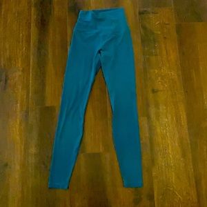 Lululemon Align High waisted leggings!